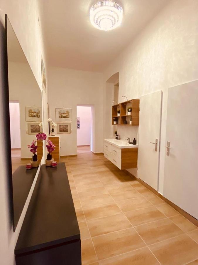 Deluxe Quad Room Dw Βιέννη Εξωτερικό φωτογραφία